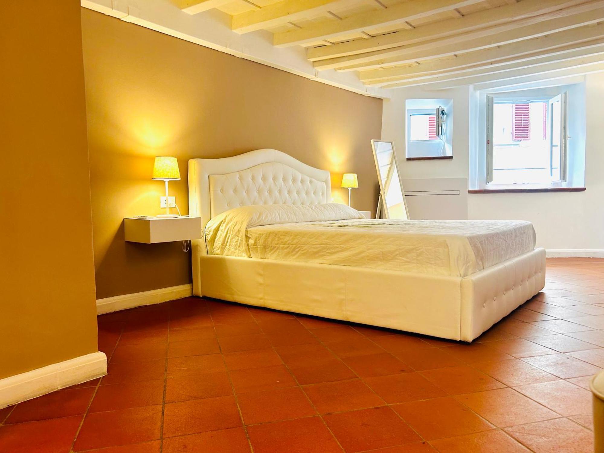 Amazing Apartment In Piazza Santa Croce Firenze Bagian luar foto